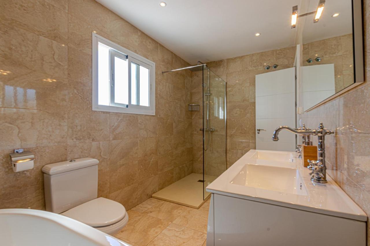 Luxury Villa Andalucia Seaview Private Pool Close To Centre Benalmadena Bagian luar foto